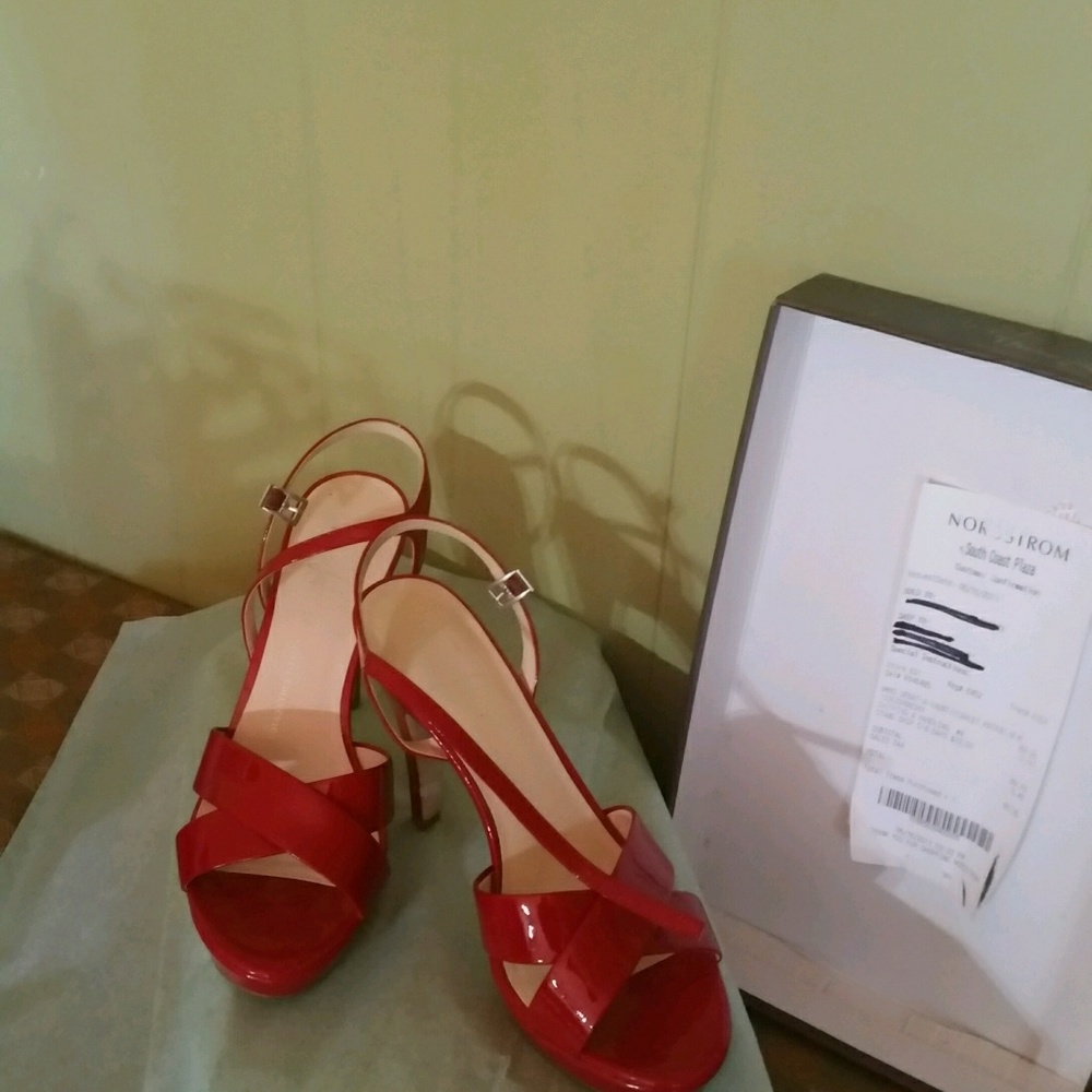 Franco Sarto Red Patent Slingback - Picture 2 of 2